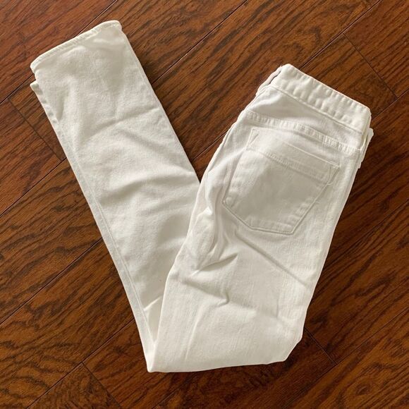 J.Crew white stretch skinny jeans. Size 24 - Picture 2 of 4